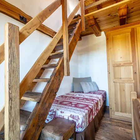 Pensionat Le Coin Des Melezes - Ski, Nature & Trek - In Di Montagna
