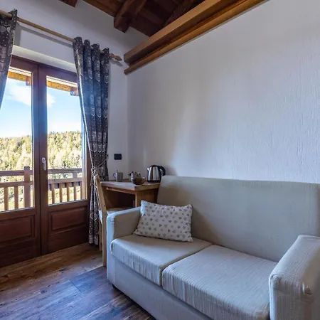 Le Coin Des Melezes - Ski, Nature & Trek - In Di Montagna 3*