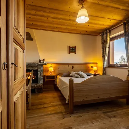 Le Coin Des Melezes - Ski, Nature & Trek - In Di Montagna Pensión