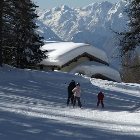 Pensionat Le Coin Des Melezes - Ski, Nature & Trek - In Di Montagna