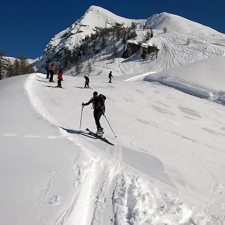 Le Coin Des Melezes - Ski, Nature & Trek - In Di Montagna Pensionat 3*