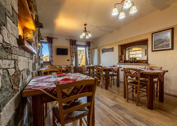 Le Coin Des Melezes - Ski, Nature & Trek - In Di Montagna Brusson