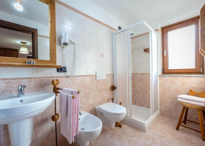 Le Coin Des Melezes - Ski, Nature & Trek - In Di Montagna Brusson