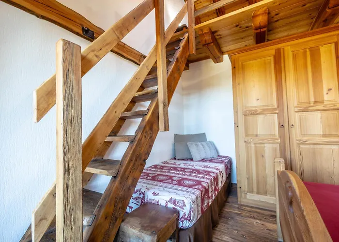 Guest house Le Coin Des Melezes - Ski, Nature & Trek - In Di Montagna