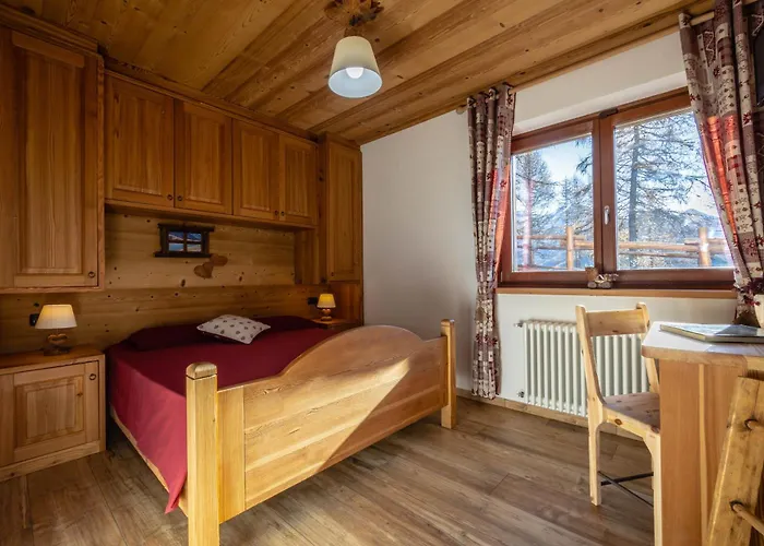 Guest house Le Coin Des Melezes - Ski, Nature & Trek - In Di Montagna Brusson