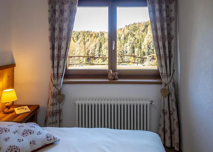 Le Coin Des Melezes - Ski, Nature & Trek - In Di Montagna Brusson